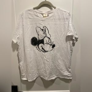 H&M Minnie Mouse tee XL